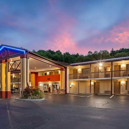 Best Western Mountainbrook Inn Maggie Valley Dış mekan fotoğraf